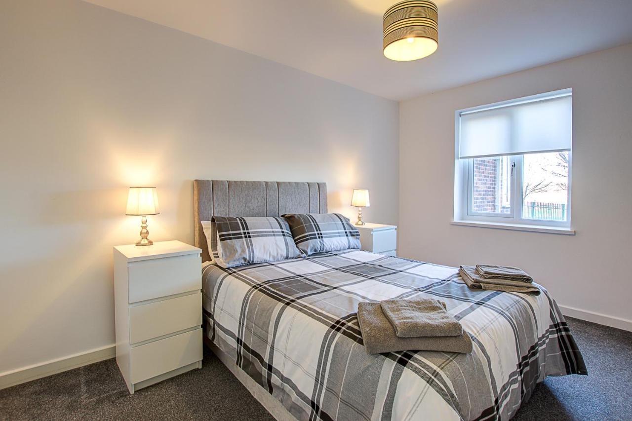 Sunderland Short Stays 2 Bedroom Apartment Free Parking Fulwell Sr6 Bagian luar foto