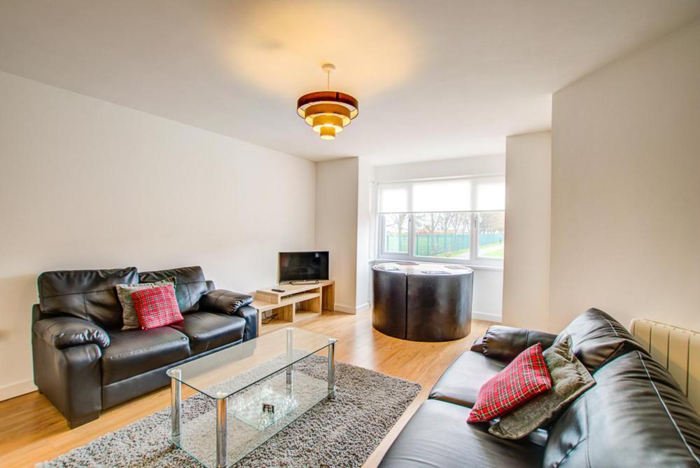 Sunderland Short Stays 2 Bedroom Apartment Free Parking Fulwell Sr6 Bagian luar foto