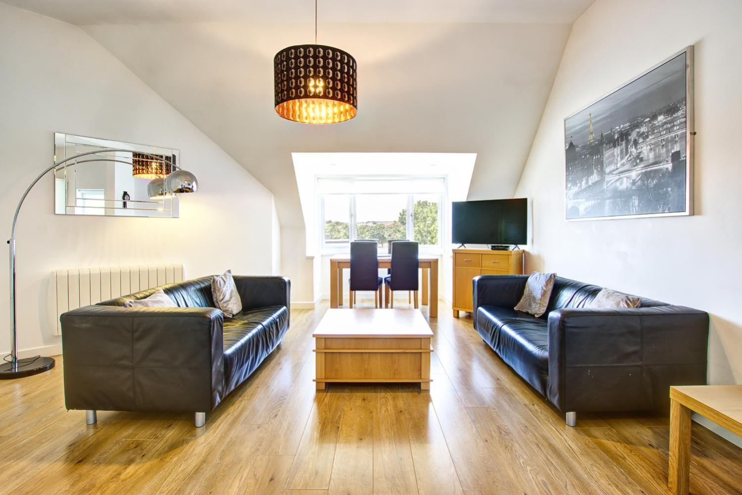 Sunderland Short Stays 2 Bedroom Apartment Free Parking Fulwell Sr6 Bagian luar foto
