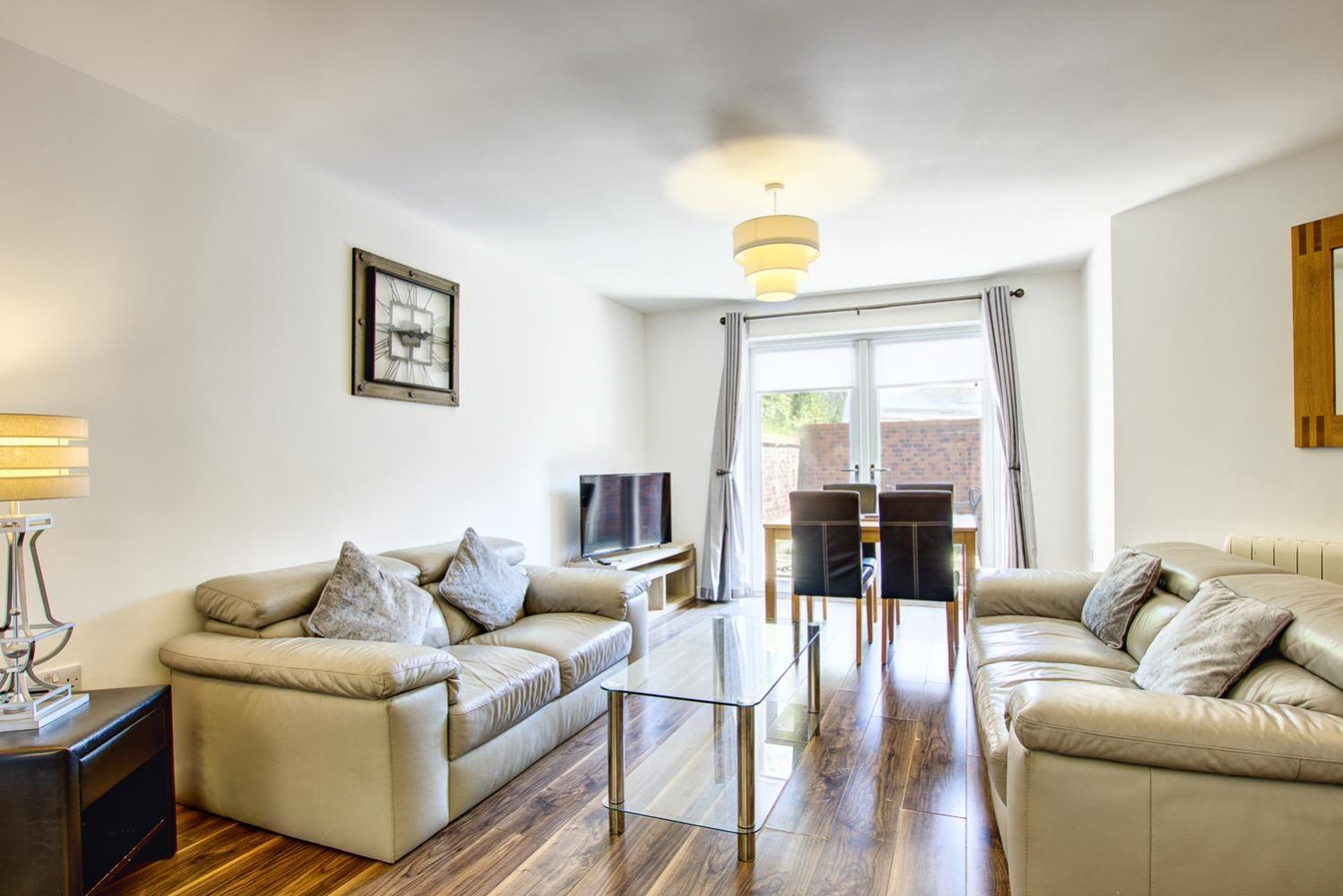 Sunderland Short Stays 2 Bedroom Apartment Free Parking Fulwell Sr6 Bagian luar foto